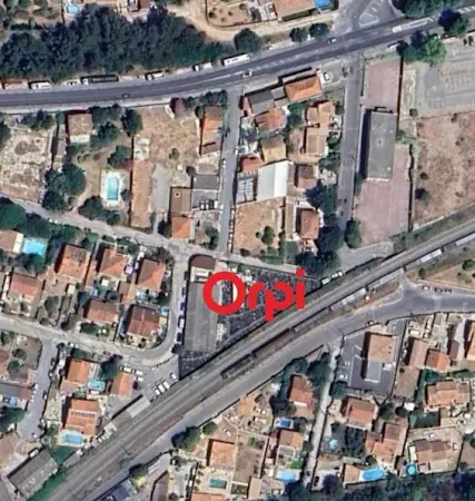 Local 500 m²