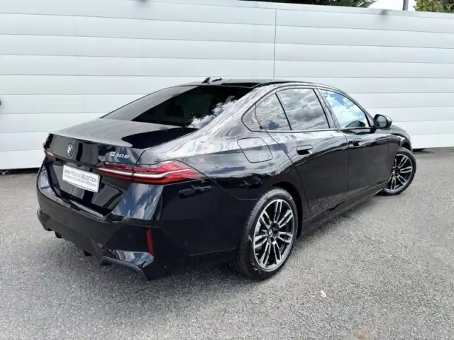 Bmw Serie 5 série 5 530e 299ch m sport xdrive — photo 2