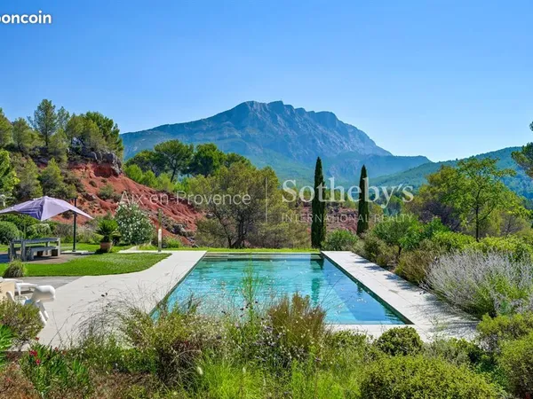Propriété 10 pièces 430 m²