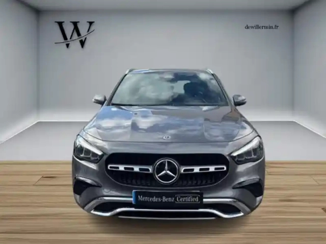 Mercedes Gla 180 d business line — photo 8