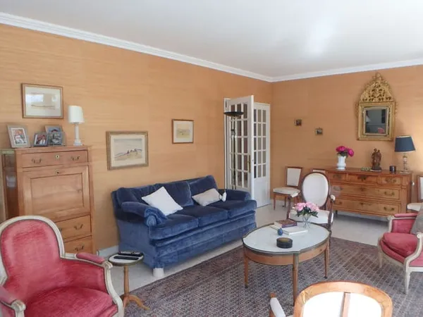 Maison 7 pièces 181 m²