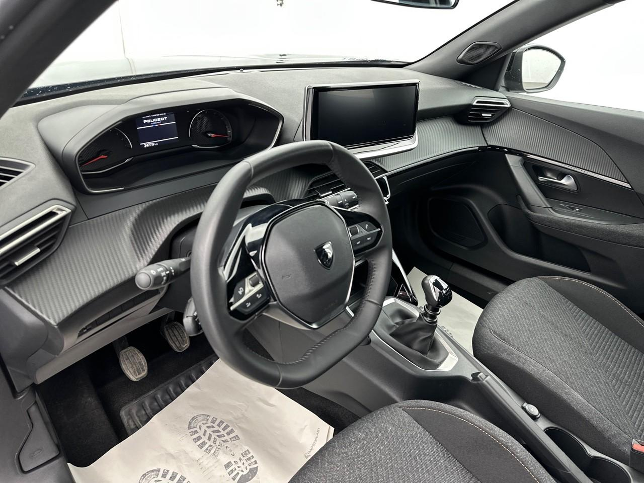 Peugeot 2008 100 s&s bvm6 style — photo 12