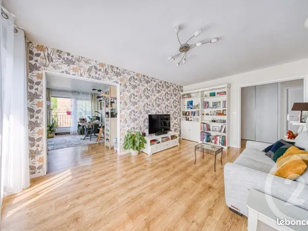 Appartement 4 pièces 79 m²