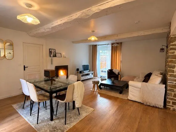 Charmante maison meublée à louer - 80m2 - Pléchâtel