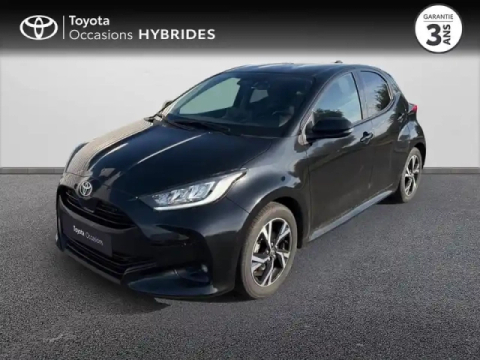Toyota Yaris 116h design 5p mc24