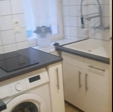 Appartement F2 RDC centre ville