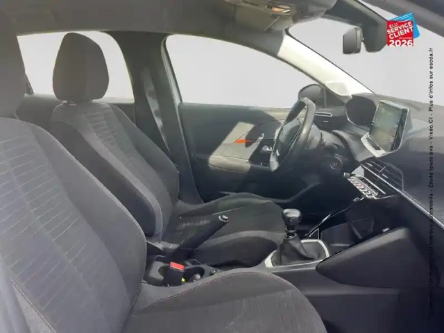 Peugeot 208 1.2 puretech 100ch s&amp;s allure — photo 5