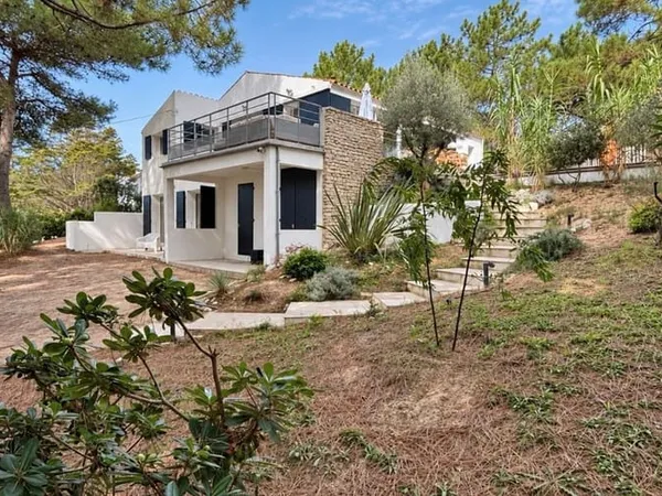 Maison 5 pièces 165 m²