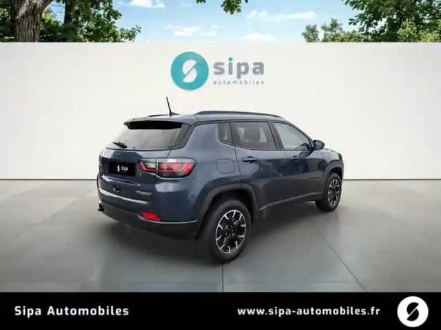 Jeep Compass 1.3 phev t4 240 ch 4xe eawd — photo 5