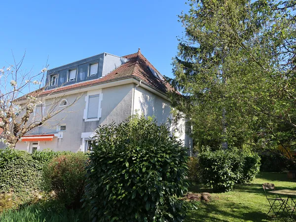 Maison de village Besancon 9 pièce(s) 222 m2