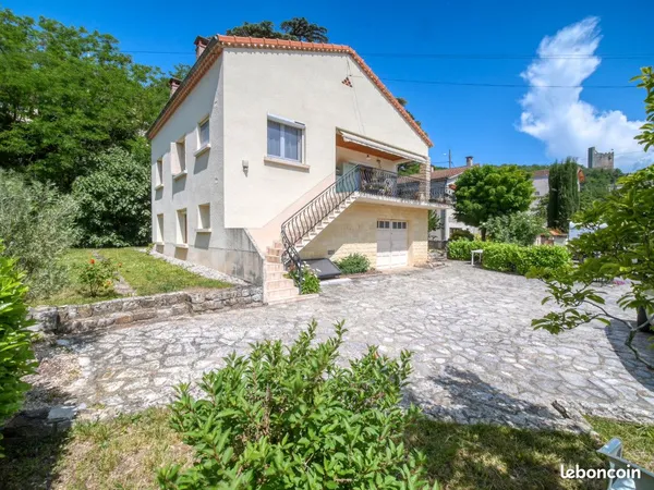 Maison en plein coeur de Crest