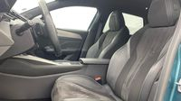 Peugeot 308 Sw 1.5 BlueHDi 130ch S&S GT EAT8 — photo 9