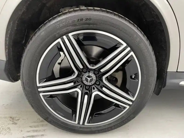 Mercedes Glc coupe 300 e 9g-tronic 4matic — photo 47