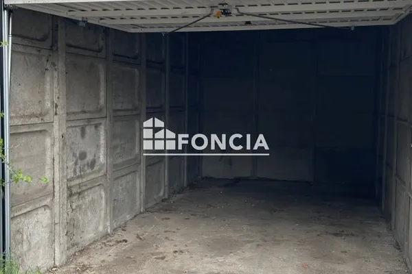 Box de stockage 12 m²
