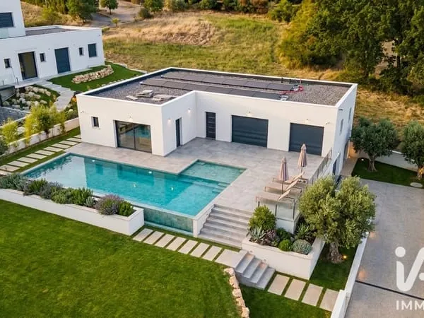 Maison 5 pièces 154 m²