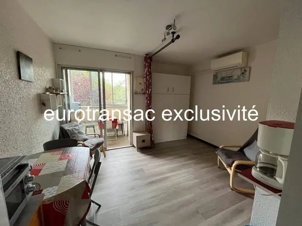 Studio 1 pièce 18 m²
