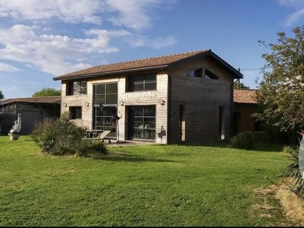 Maison 6 pièces 147 m²