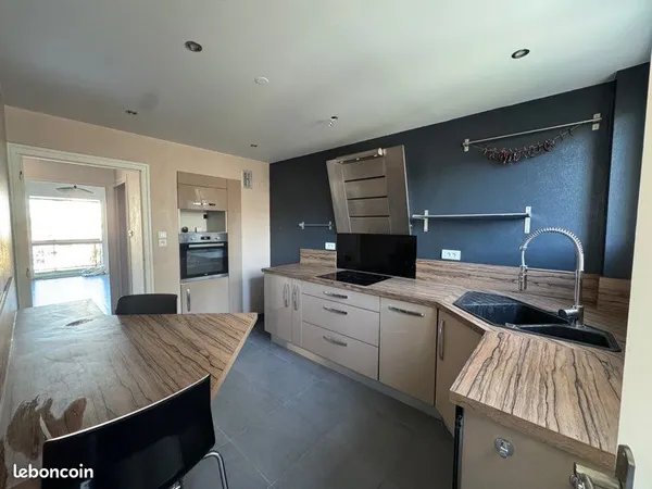 T3 65 m² Chamalières - Balcon, parking couvert, cave - 850 CC