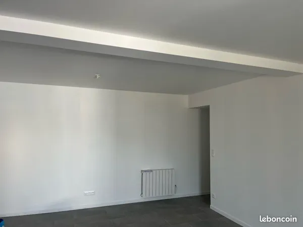 Appartement à chambres 75m2