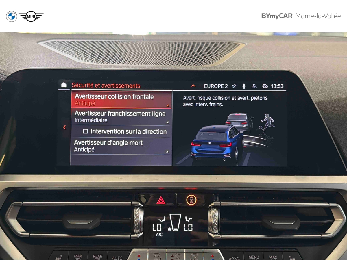 BMW Touring 320i 184 ch BVA8 — photo 23