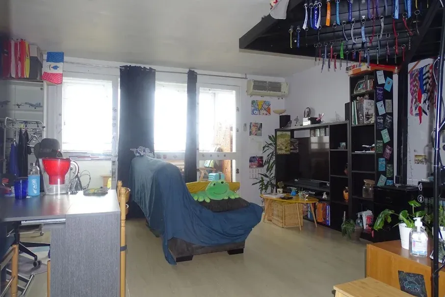 Photo 1
