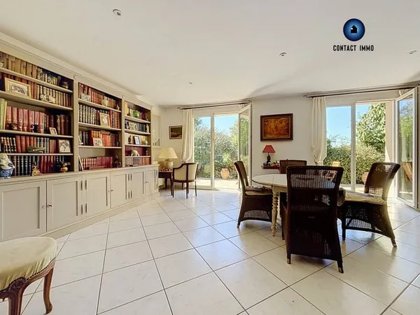 Maison de plain-pied 3 pièces 114 m²