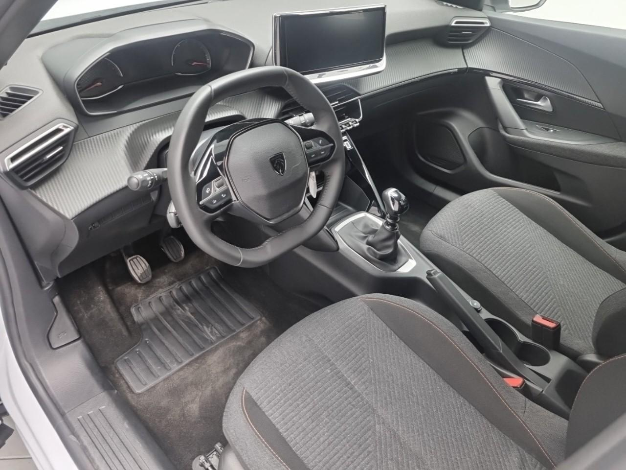 Peugeot 2008 100 s&s bvm6 style — photo 9