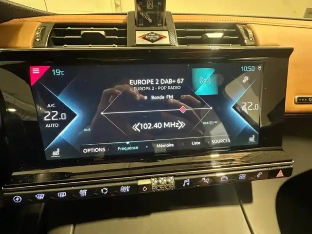 Ds Ds 7 crossback e-tense 4x4 300ch rivoli — photo 12