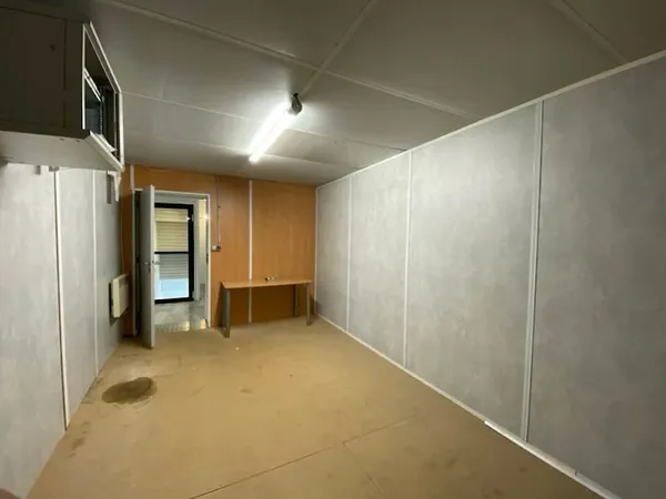 Bureaux 100 m²