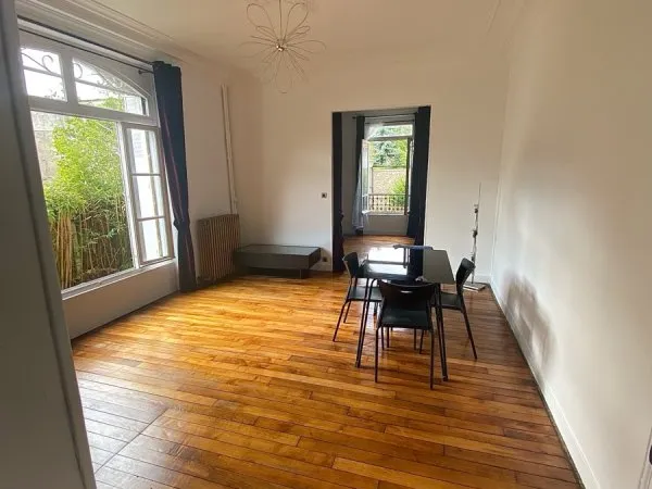 Loue Appartement type Haussmannien à Domont