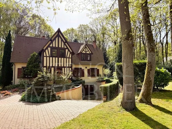 Maison 4 pièces 133 m²
