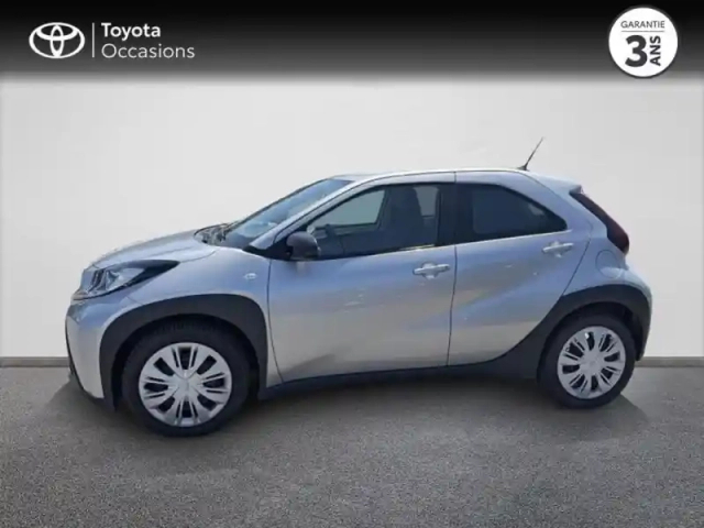 Toyota Aygo X 1.0 vvt-i 72ch dynamic s-cvt — photo 3