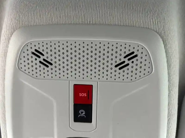 Peugeot 208 hybrid 110 e-dcs6 — photo 28