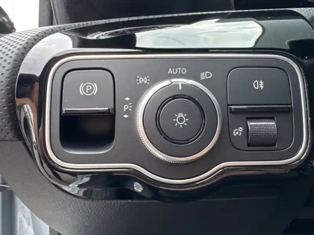Mercedes Classe A 250 e hybrid eq amg line — photo 18
