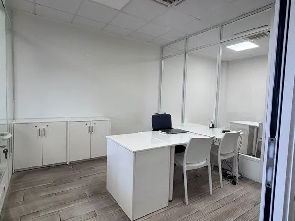 Location bureau Jarry