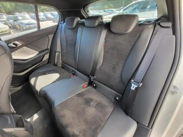 Bmw Serie 1 série 1 116a 122ch m sport dkg7 — photo 23