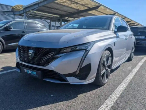 Peugeot 308 puretech 130ch s&amp;s eat8