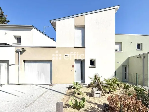 Maison de plain-pied 4 pièces 84 m²
