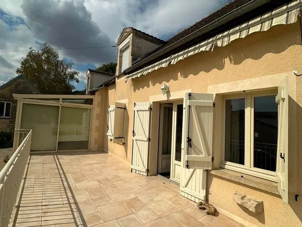 BALNOT SUR LAIGNES MAISON 205m2 SUR TERRAIN CLOS 616m2