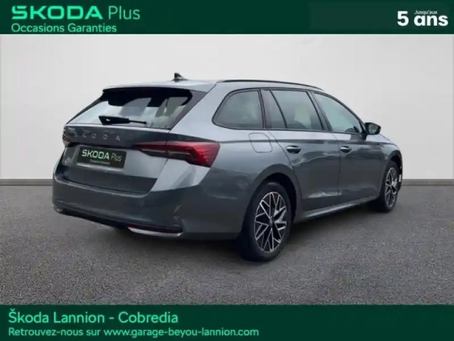 Skoda Octavia combi 2.0 tdi scr 150ch selection dsg7 — photo 5