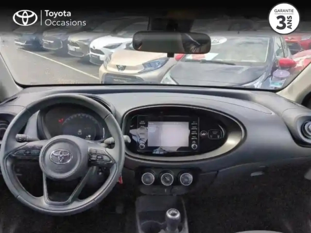 Toyota Aygo X 1.0 vvt-i 72ch dynamic my23 — photo 8