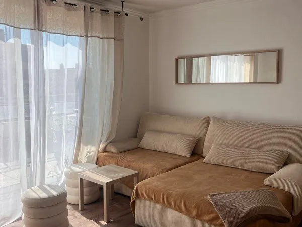 Appartement T3 54 m² avec Grande Terrasse, Garage et Cave — Cagnes-sur-Mer (06800)