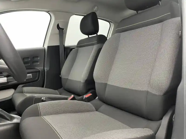 Citroën C3 puretech 110 ch eat6 — photo 14