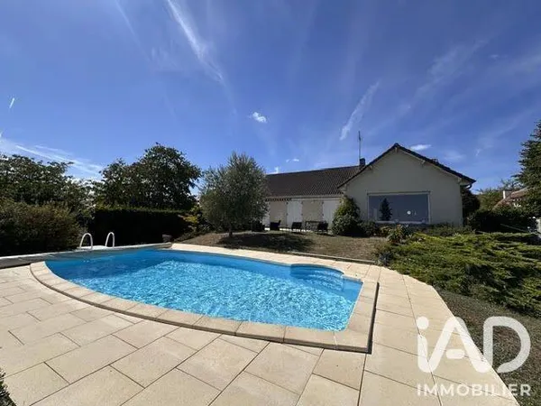 Maison de plain-pied 6 pièces 120 m²