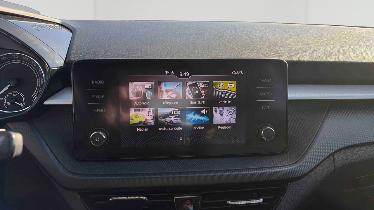 Skoda Fabia 1.0 TSI 95 ch BVM5 — photo 16