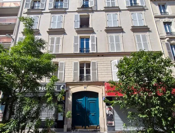 Chambre de service 75009