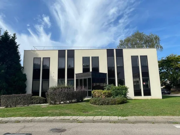 Bureaux 90 m²