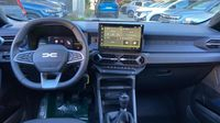 Dacia Duster 1.2 mild hybrid 130ch Expression 4x4 — photo 11