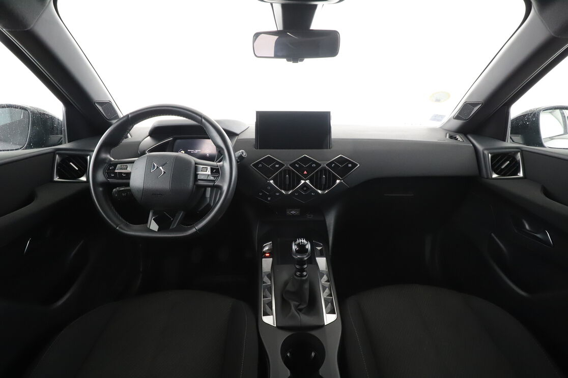 DS Automobiles DS3 Crossback 1.5 Blue-HDi Chic — photo 11