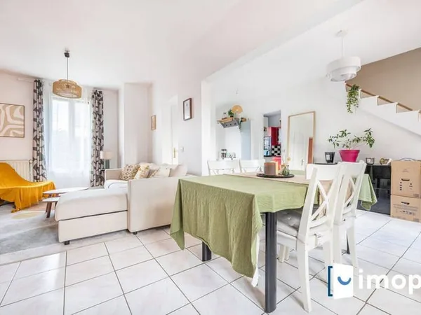 Maison 4 pièces 93 m²